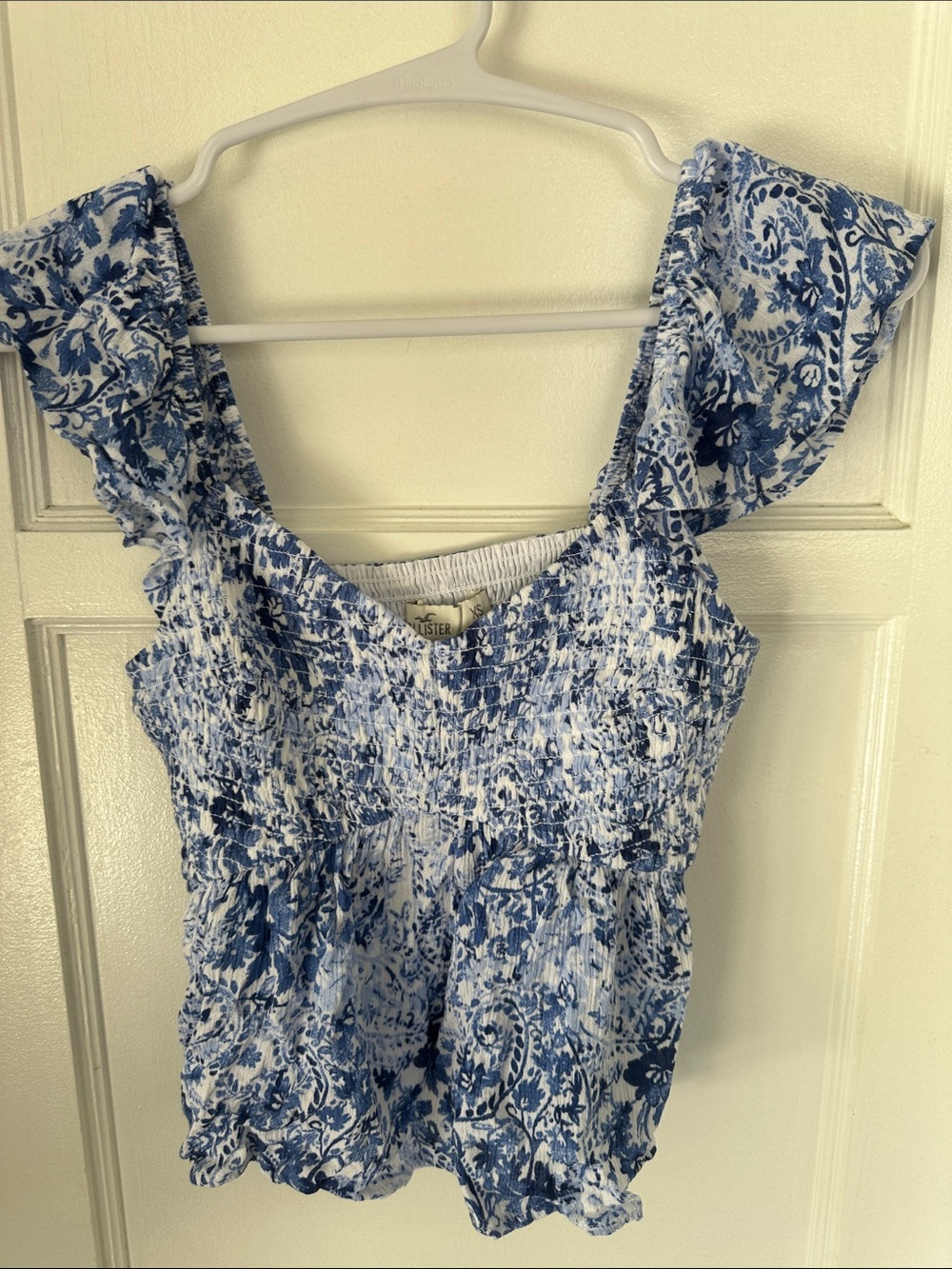 Hollister Smocked Blue Floral Top Size XS